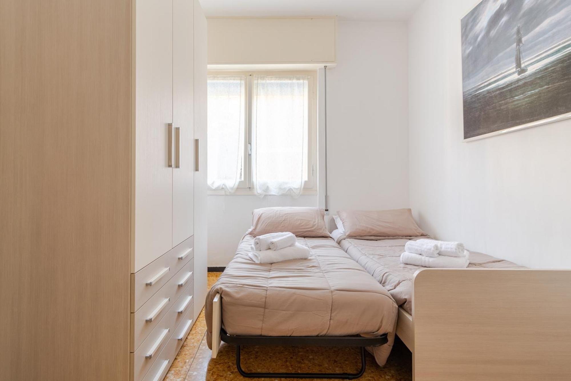 90Mq In Centro 5Min Dal Mare Apartment Recco Bagian luar foto